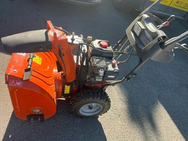 Sněhová fréza Husqvarna ST 261E