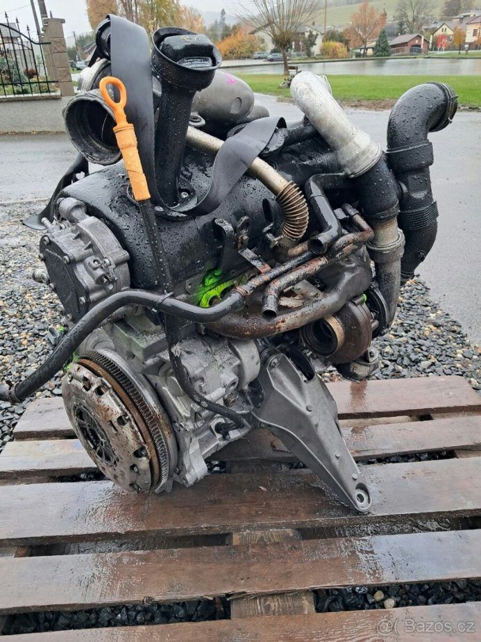Motor 2,5 tdi 128kw : AXE top stav T5 KO