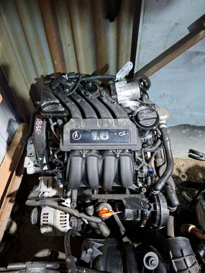 Motor 1,6 i Typ: BSE kompletní motor 77.