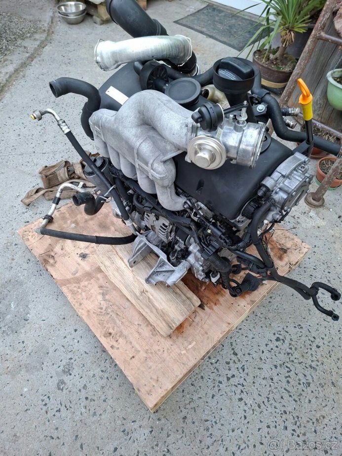 Motor 2,5TDi 96kW typ AXD Transporter T