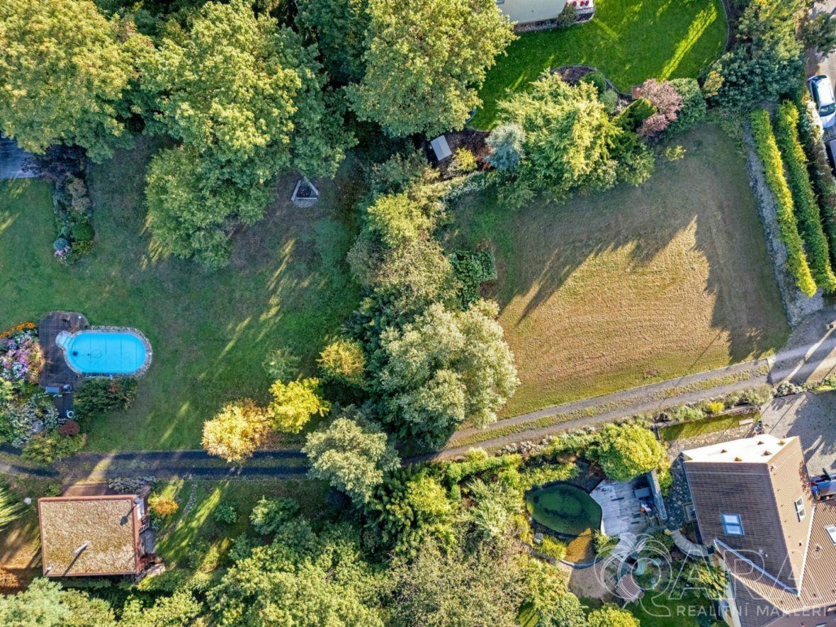 Stavební pozemek, Husinec (Řež u Prahy), 2115 m2