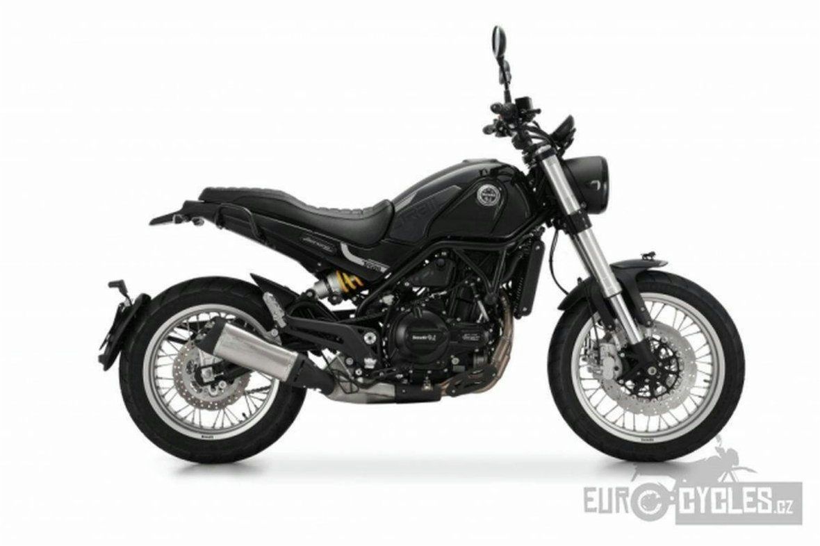 Benelli Leoncino 500 Trail - 35kW, nakedbike