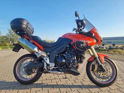 Triumph Tiger 1050, silniční enduro