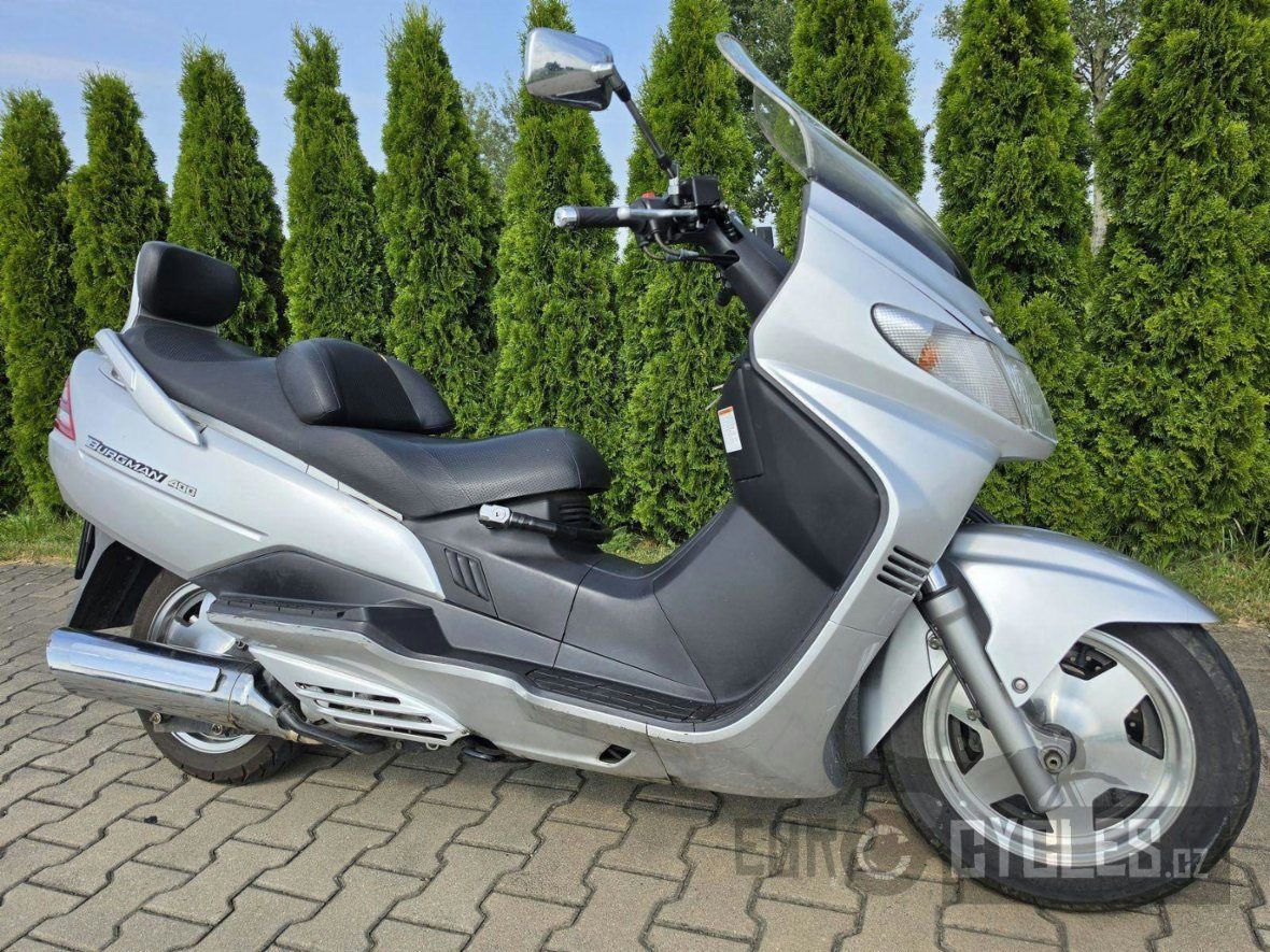 Suzuki Burgman 400, skútr
