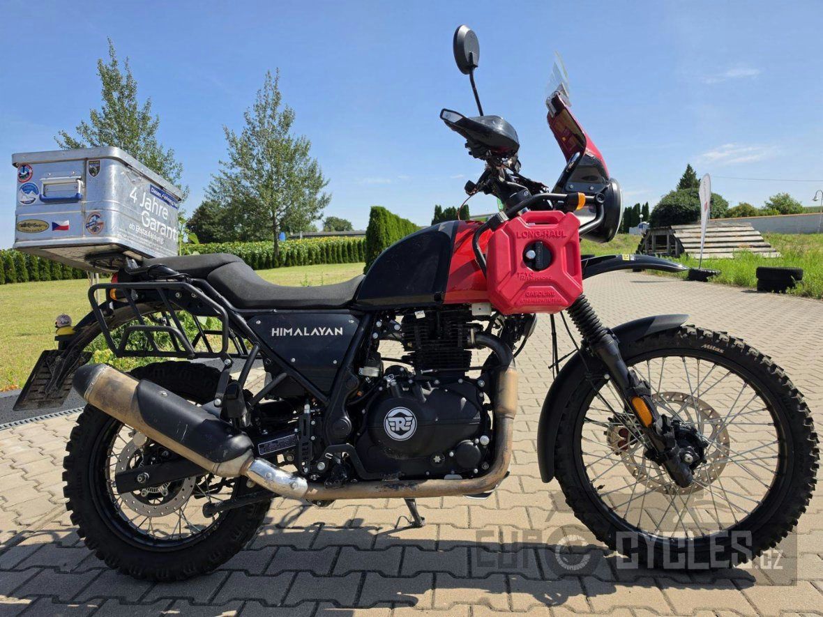Royal Enfield Himalayan, silniční enduro