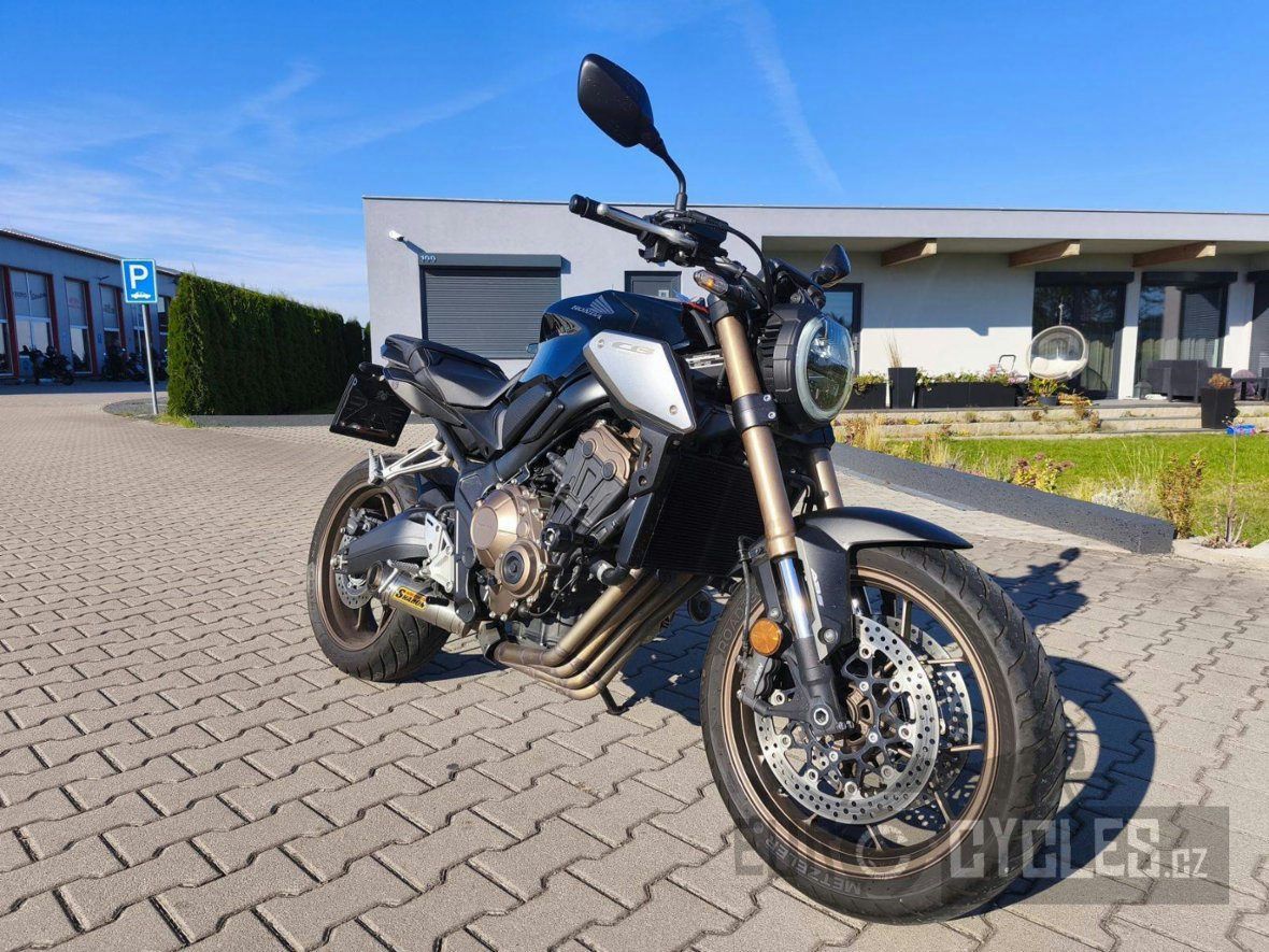 Honda CB 650 R, nakedbike
