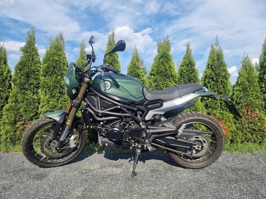 Benelli Leoncino 800 Trail, nakedbike