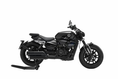 Benelli Leoncino Bobber 400, chopper