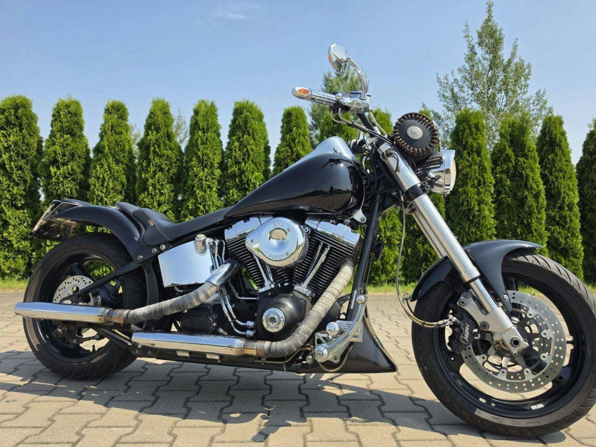 Harley-Davidson FLST Heritage Softail, chopper