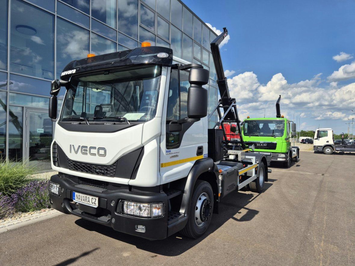 Iveco Eurocargo, pro přepravu kontejnerů