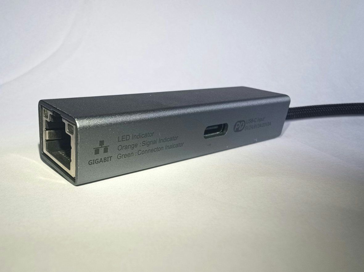 USB-C Gigabit LAN s 65W PD