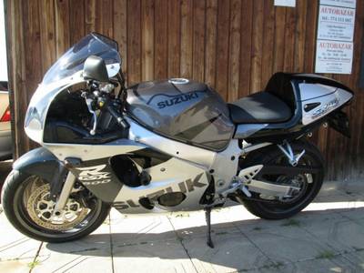 Suzuki, silniční sportovní