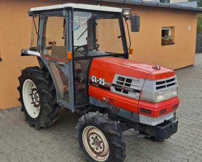 Malotraktor Kubota GL25 25 HP, 1 880 Mth