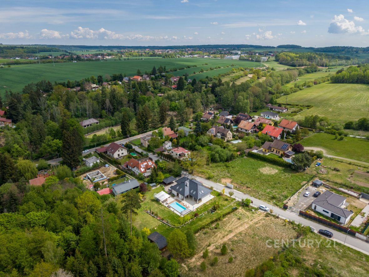 Rodinný dům 323 m², pozemek 1893 m² U Koupaliště, Družec