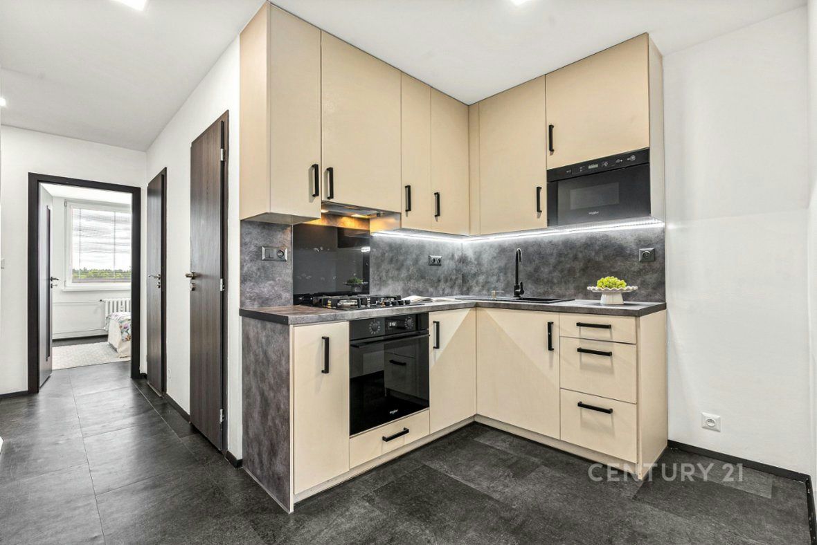 Prodej bytu 4+kk 79 m² Vít. Nezvala, Kladno